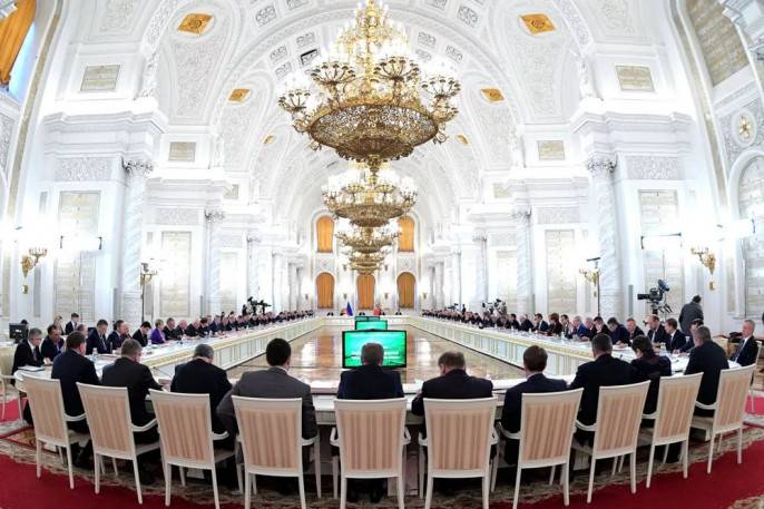 Первое заседание обновлённого Госсовета, которое состоялось под председательством президента России Владимира Путина 23 декабря, наконец-то на деле прояснило суть конституционных изменений, которые произошли в результате целого ряда событий 2020 года.