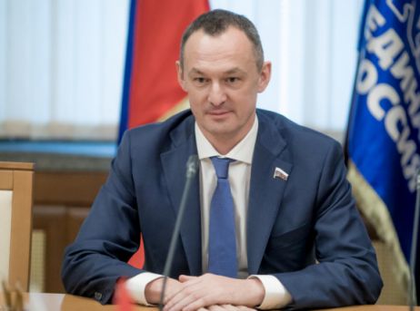 Депутату ГД от «партии власти» грозит уголовное дело о применении насилия в отношении представителя власти - Vimarsana News